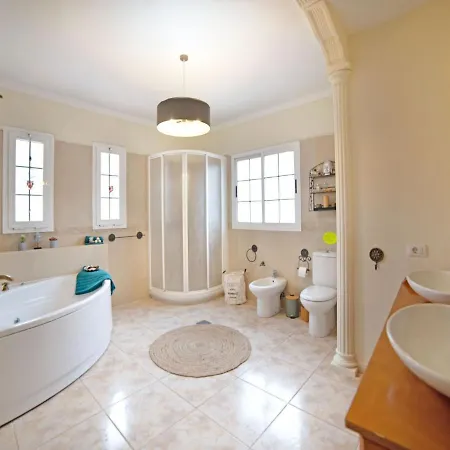 Holiday home Panoramic View Holiday In Arona With Bubble Bath Bath